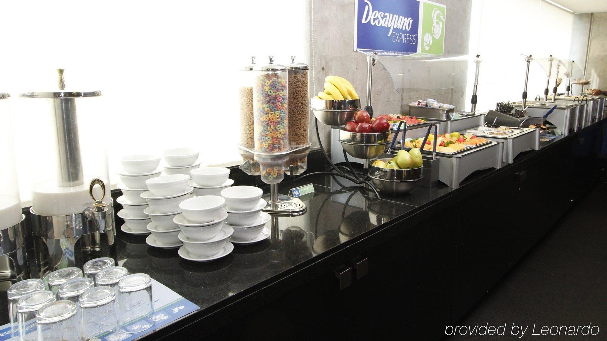 Holiday Inn Express Toluca Galerias Metepec By Ihg Εξωτερικό φωτογραφία